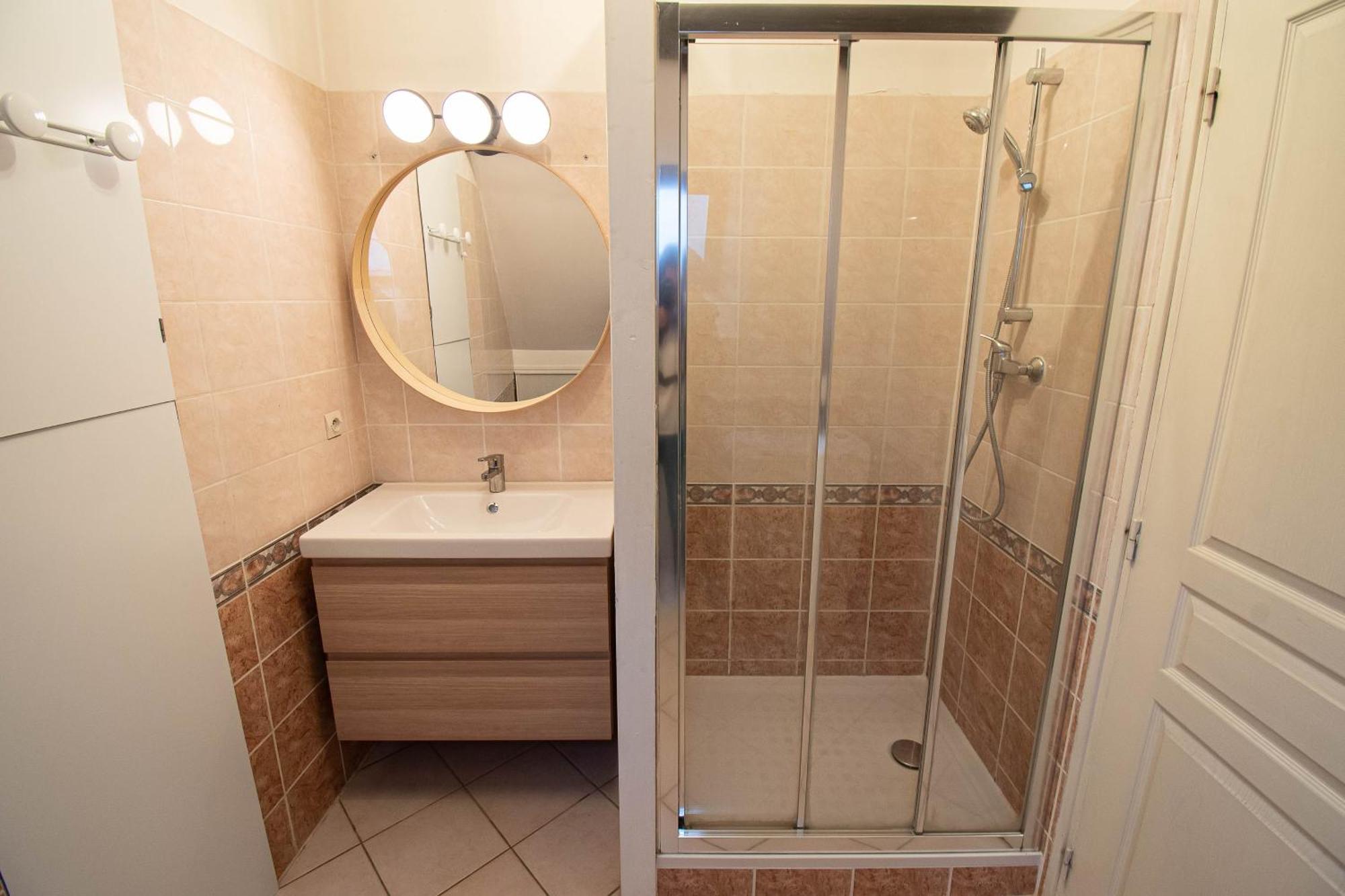 Residence Le Zola Compose De 3 Appartements Distincts En Hyper Centre De Dijon Avec Wifi מראה חיצוני תמונה